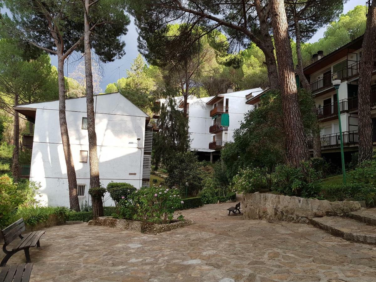 San Martín de Valdeiglesias Retiro Chic Frente Al Lago - A 1 Hora De Madrid, Pantano De San Juan מראה חיצוני תמונה