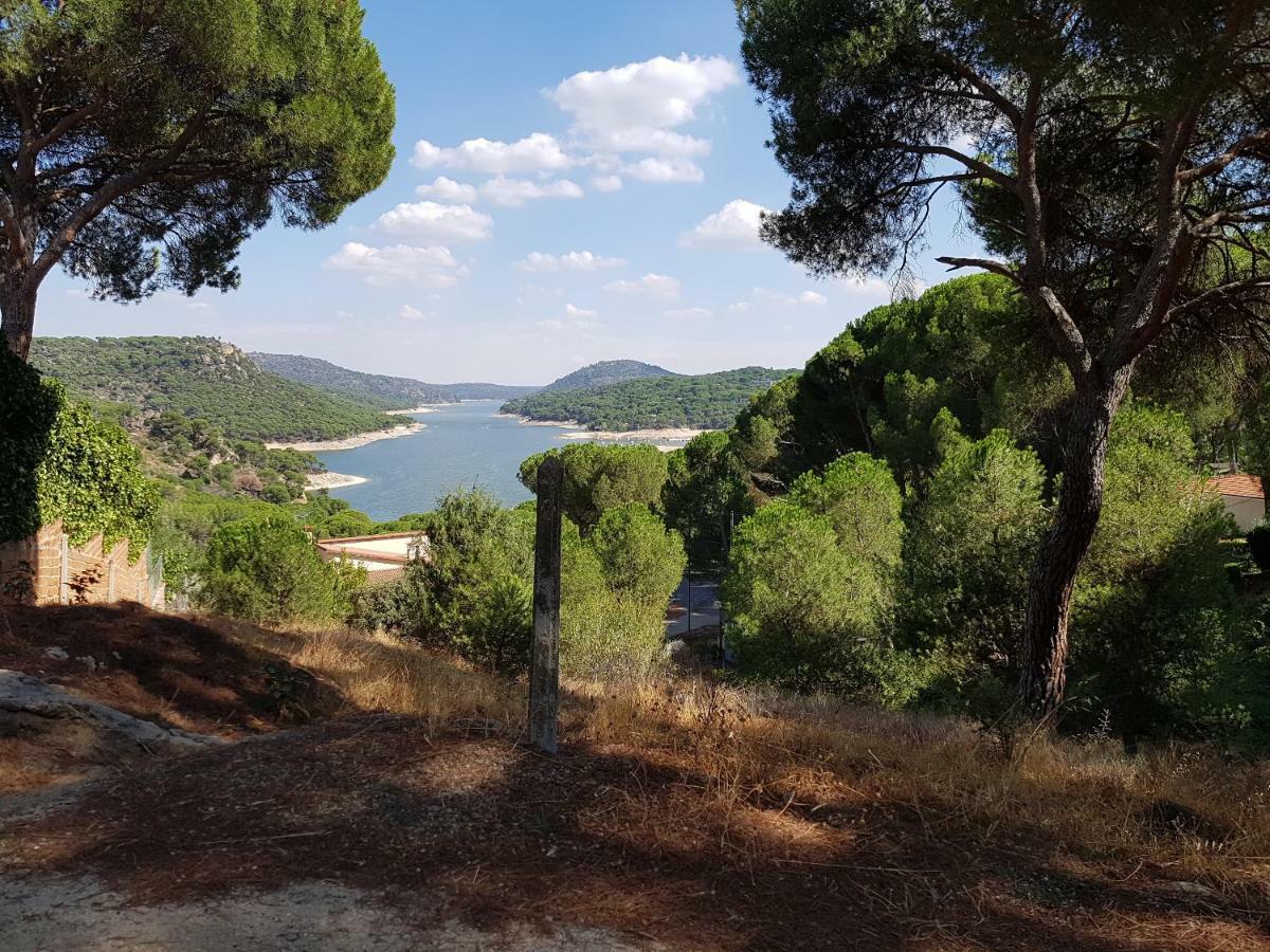 San Martín de Valdeiglesias Retiro Chic Frente Al Lago - A 1 Hora De Madrid, Pantano De San Juan מראה חיצוני תמונה