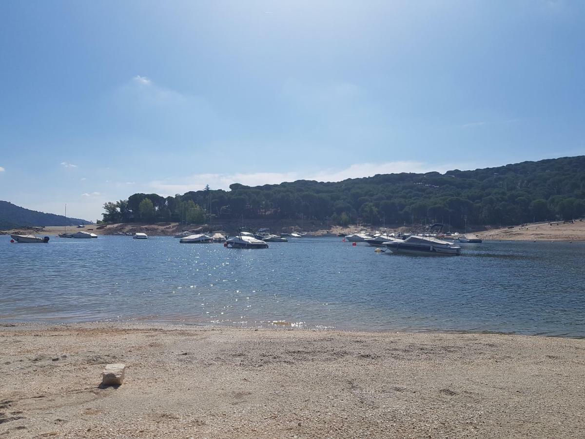 San Martín de Valdeiglesias Retiro Chic Frente Al Lago - A 1 Hora De Madrid, Pantano De San Juan מראה חיצוני תמונה